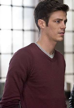 美剧闪电侠中主角巴里的穿衣风格有什么特点他的衣服有什么款式可以