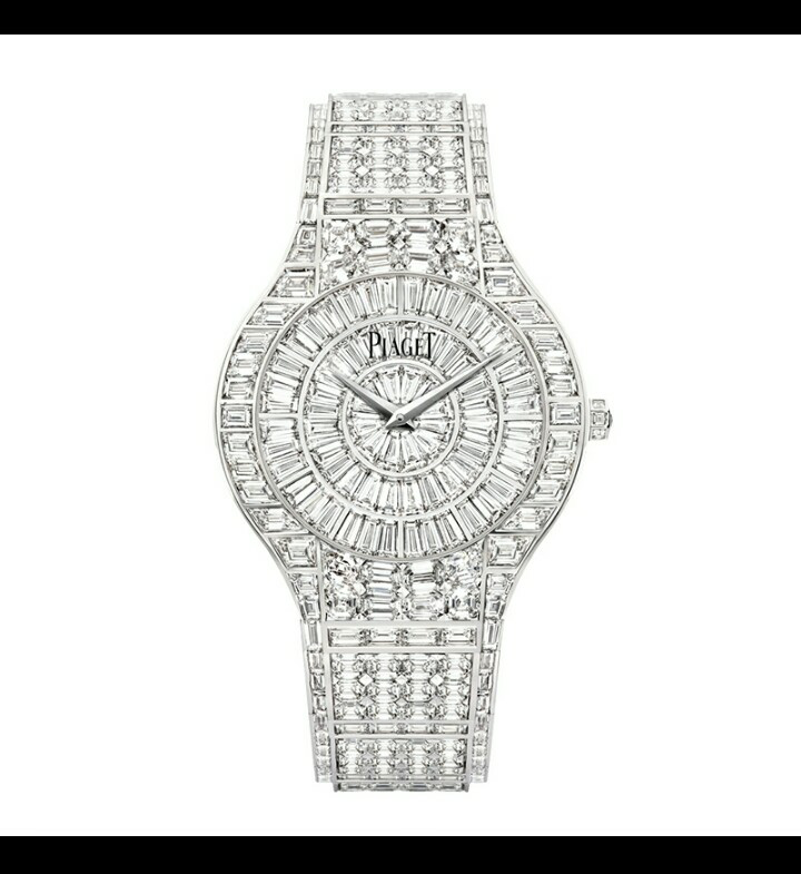 美人鱼里张雨绮扔的是什么表?