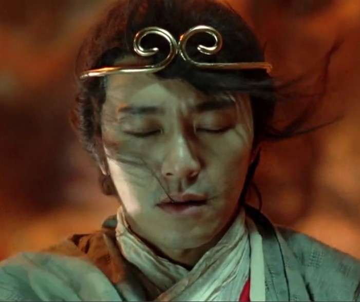 但她们不知道的是,至尊宝成为齐天大圣的代价,就是很难去喜欢一个人.