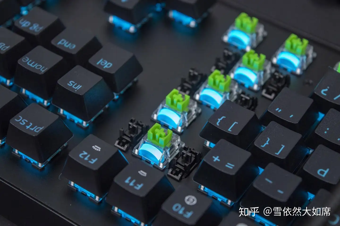 以灯之名,传奇再续:Razer BlackWidow V3 绿轴版开箱- 知乎