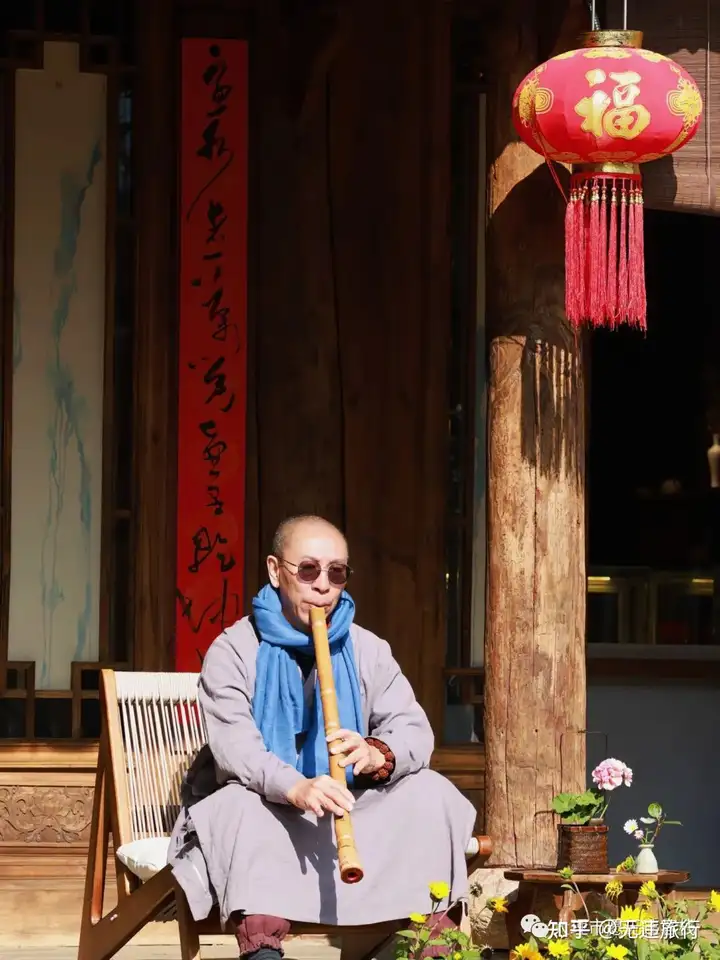 去有风的地方｜看治愈系风景！(有风景有美食的说说)