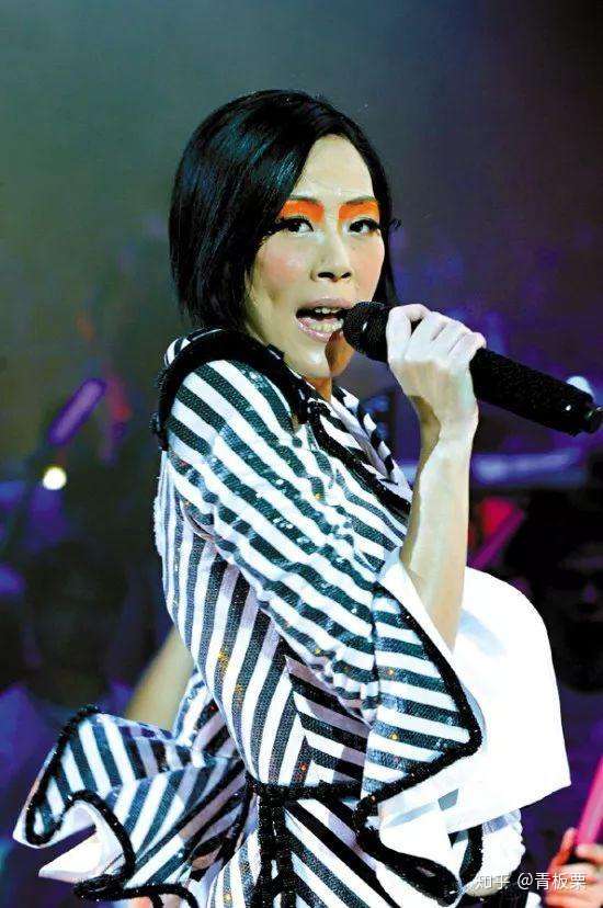 关淑怡 上世纪九十年代初可与王菲比肩的音乐人 知乎