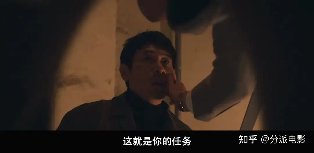 《凶降喜讯》太敢拍，这片对“四国”贴脸开大