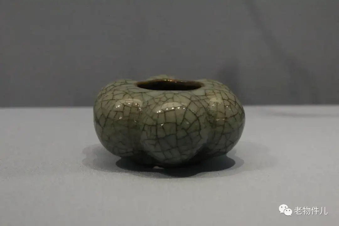 故宫观展】“金丝铁线”哥窑瓷器展（明清仿哥窑篇） - 知乎