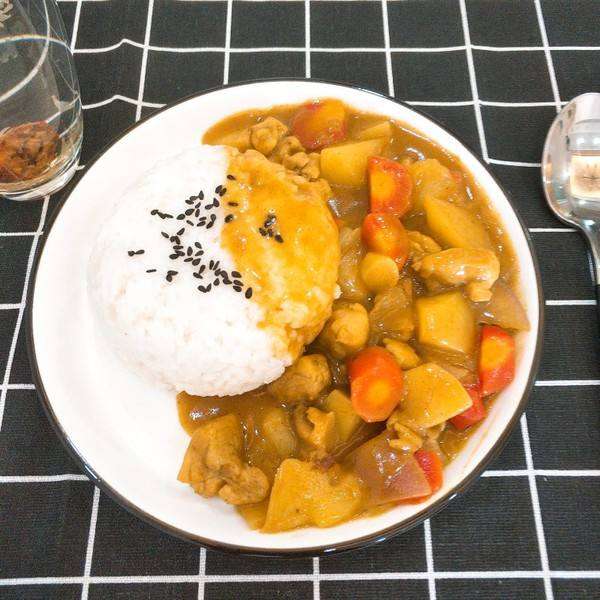 咖喱鸡肉饭怎么做