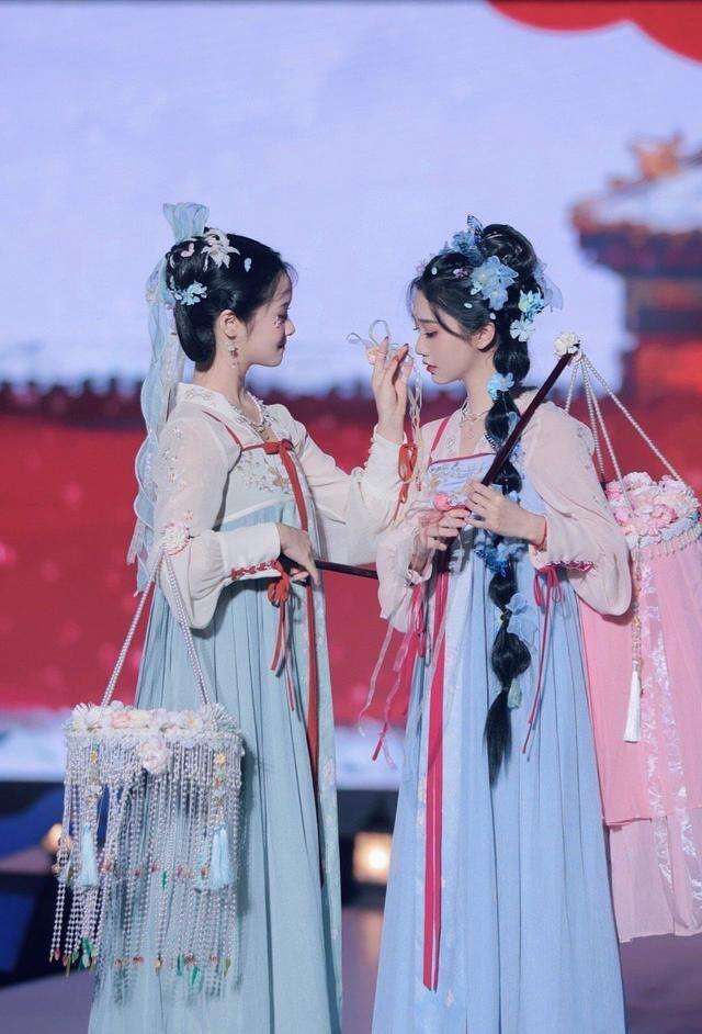 保姆级夏日汉服穿搭秘籍,轻松美出圈 保姆级夏日汉服穿搭秘籍,轻松美出圈