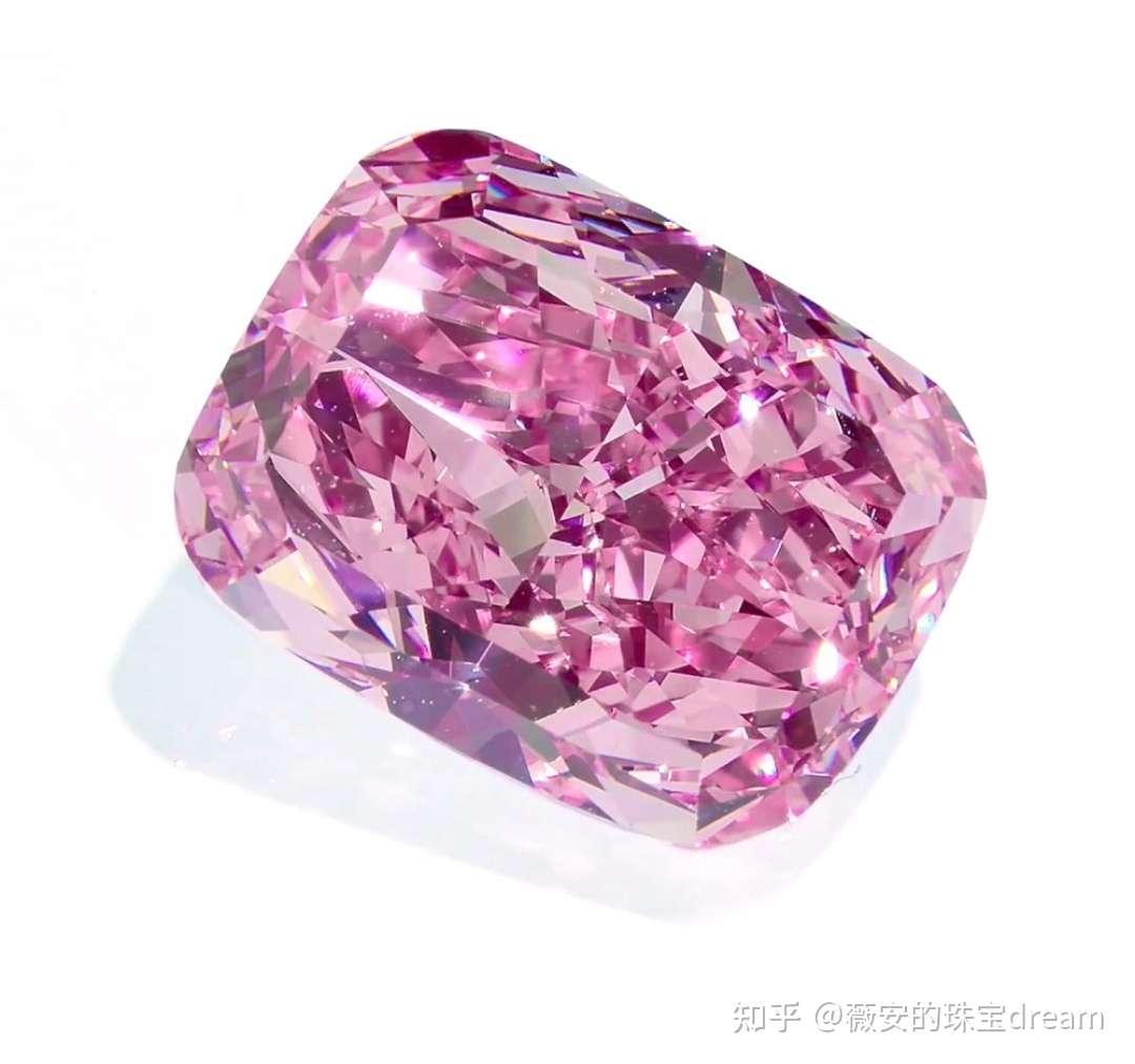 15 81ct鲜彩紫粉钻 The Sakura Diamond 以2亿多港元的高价成交 知乎