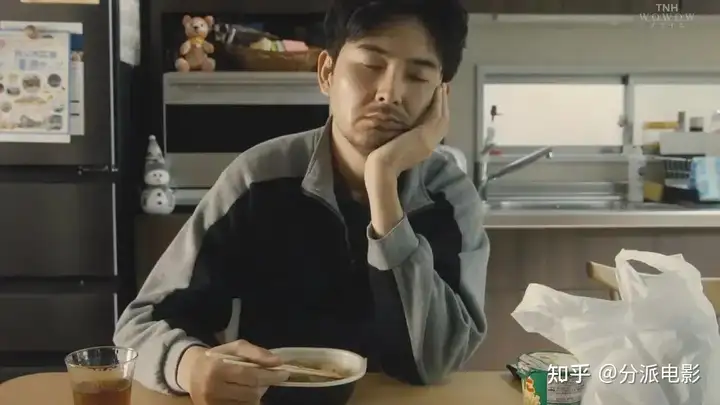 豆瓣高分日剧《0.5的男人》,把废柴拍得如此治愈!