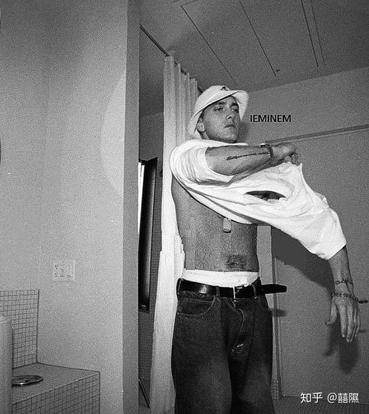 如何像eminem阿姆一样穿搭?