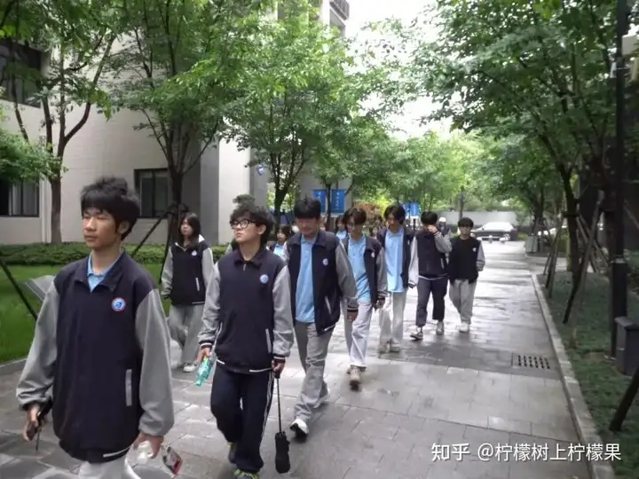 【活力校园】赴开大参学悟初心 育学子笃行向未来 | 我校组织学生干部代表赴浙江开放大学参观学习！(图10)