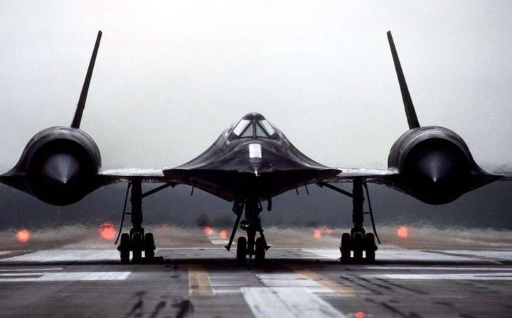 SR-71 black bird