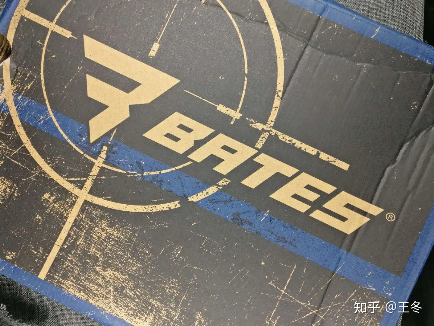 Reef メンズ ファニングフリップフロップ ブラック と タン