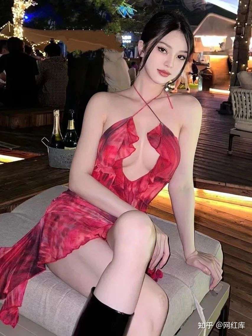 ins小姐姐：chrissylii白皙大长腿 Facebook-第33张