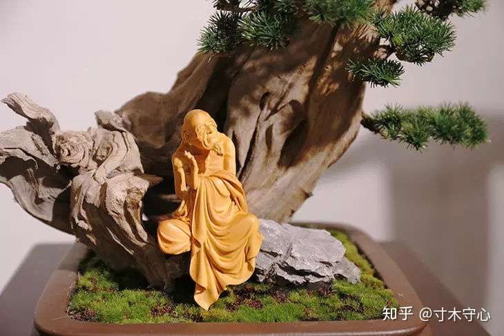 黄楊木実木彫刻工芸品美人人物客間置物