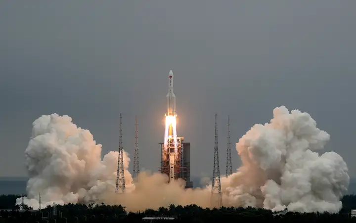 【新闻·航天】空间站天和核心舱发射任务取得圆满成功—中国空间站在轨组装建造全面展开