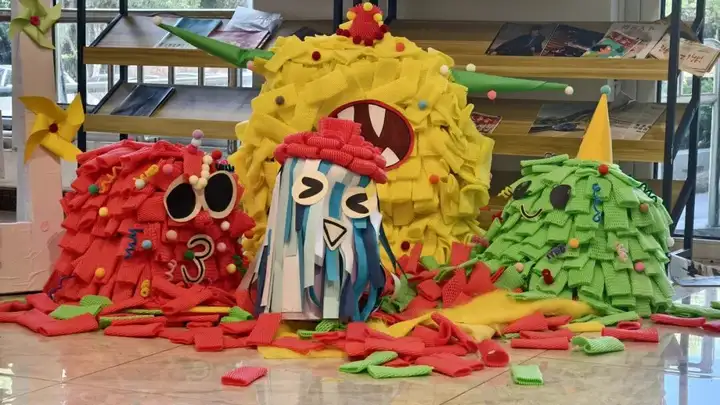 浙江省广播电视中等专业学校幼儿保育专业环创艺术作品展(图1)