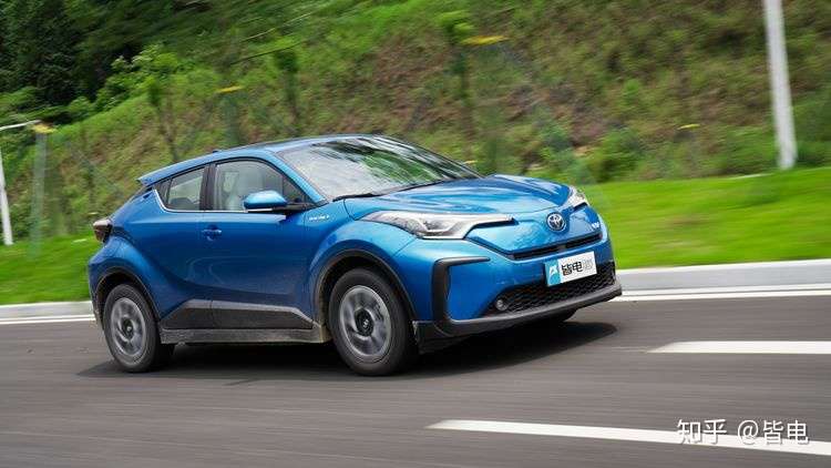 后浪们的第一辆纯电suv 深度测评丰田c Hr Ev 知乎