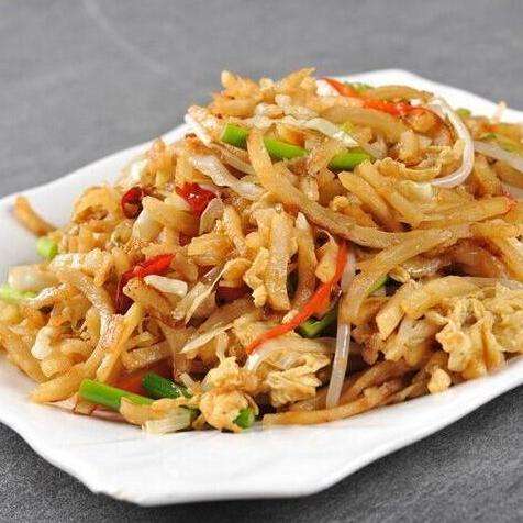 炒饼是一种传统面食,北方地区主食的一种,多见于山西,河北,河南,北京