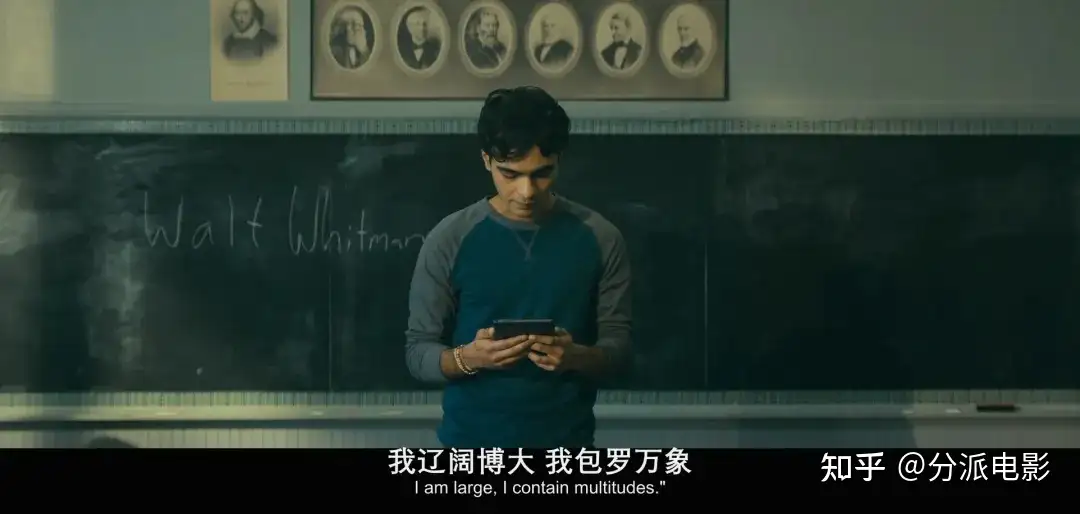 《查克的一生》奇幻悬疑,顶级男神新作太“销魂”