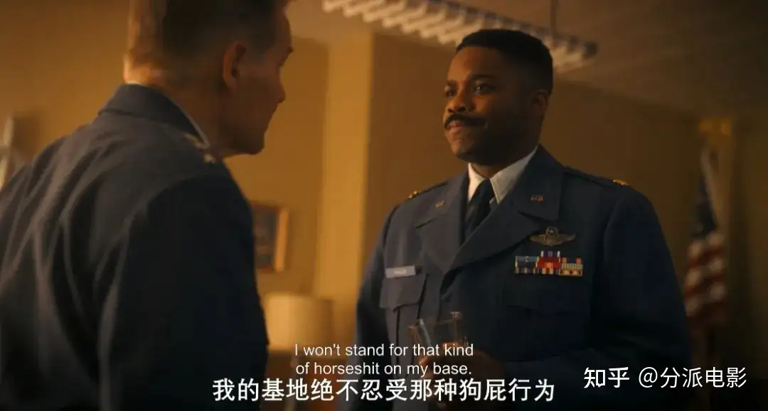 《小丑回魂：欢迎来到德里镇》今年最高能恐怖片，求别烂尾！