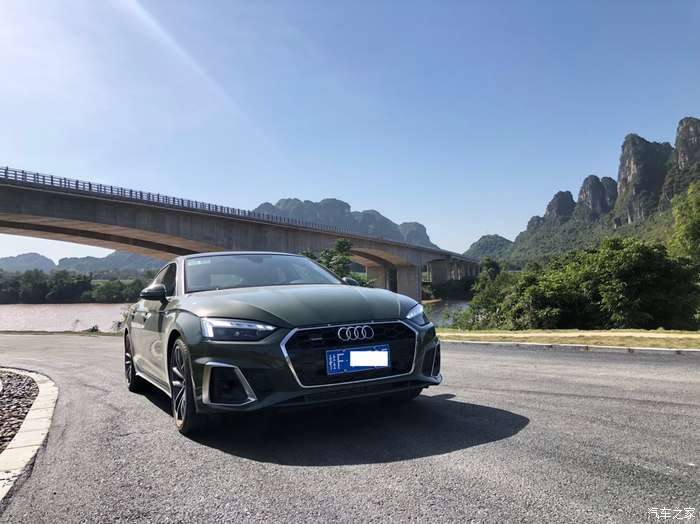 耀夜绿奥迪a5提车作业感受它的魅力吧