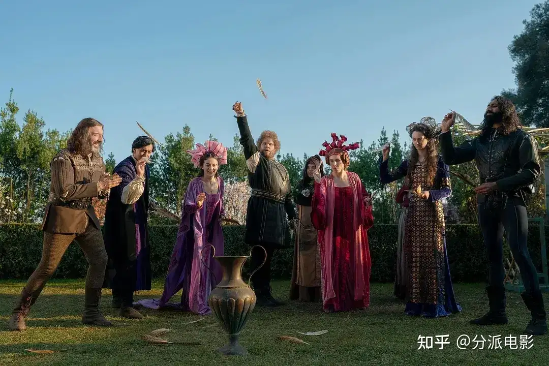 《翡冷翠十日谈》脑洞大开又癫狂,Netflix你疯了!
