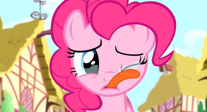 在s1e25"party of one"之前,pinkie pie一直没有给我太深刻的印象