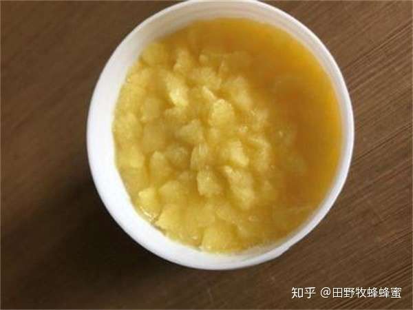 食用蜂王浆是否对少白头有益 蜂王浆能治白发吗 知乎
