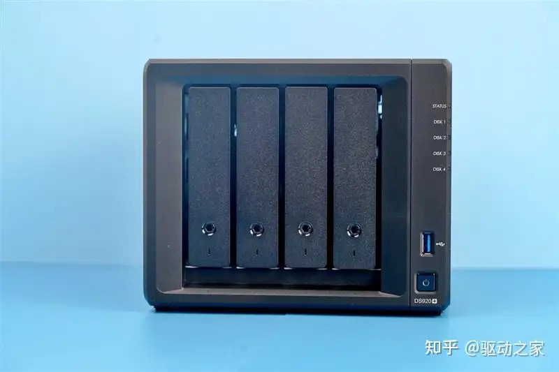 Synology DS920+ 本体-