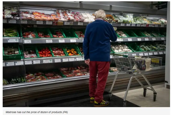 留学生喜闻乐见英国超市waitrose数百种商品降价