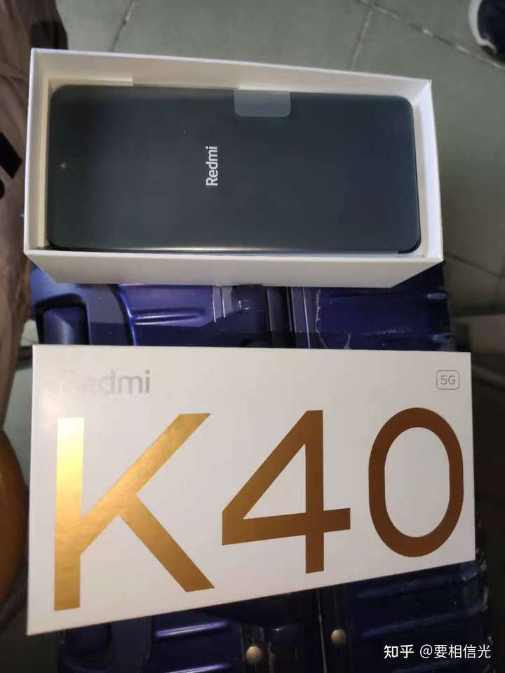 想看开箱视频的小伙伴可以这里看看:红米k40晴雪简单开箱