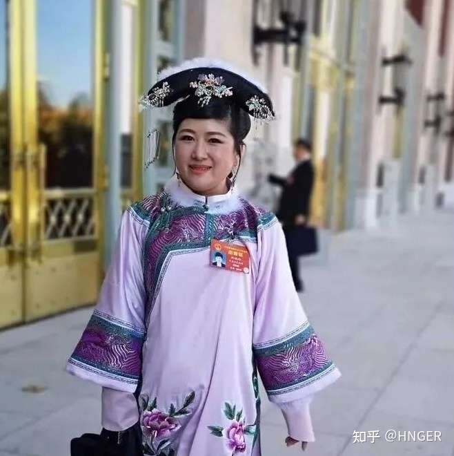 旗袍对西方女裙演变的影响 兼谈民国旗袍一些历史 知乎