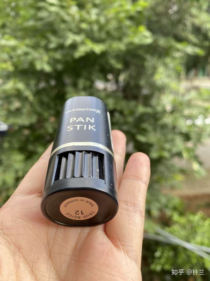 底妆之蜜丝佛陀粉条上脸效果