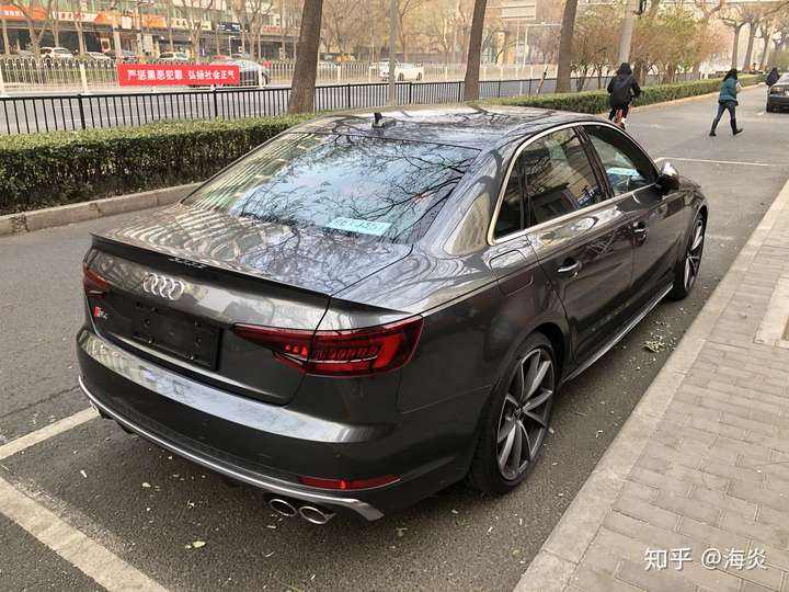 最后赞一下天云灰的颜色