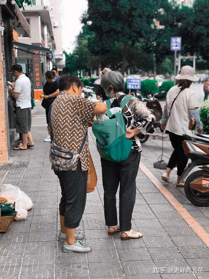 有哪些充满人间烟火气的图片?