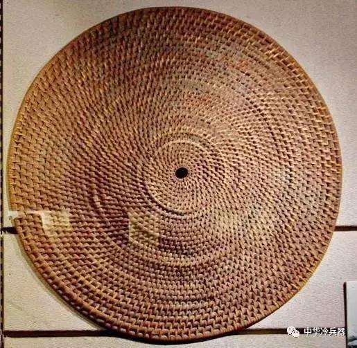 在火器时代,盾为什么消失?