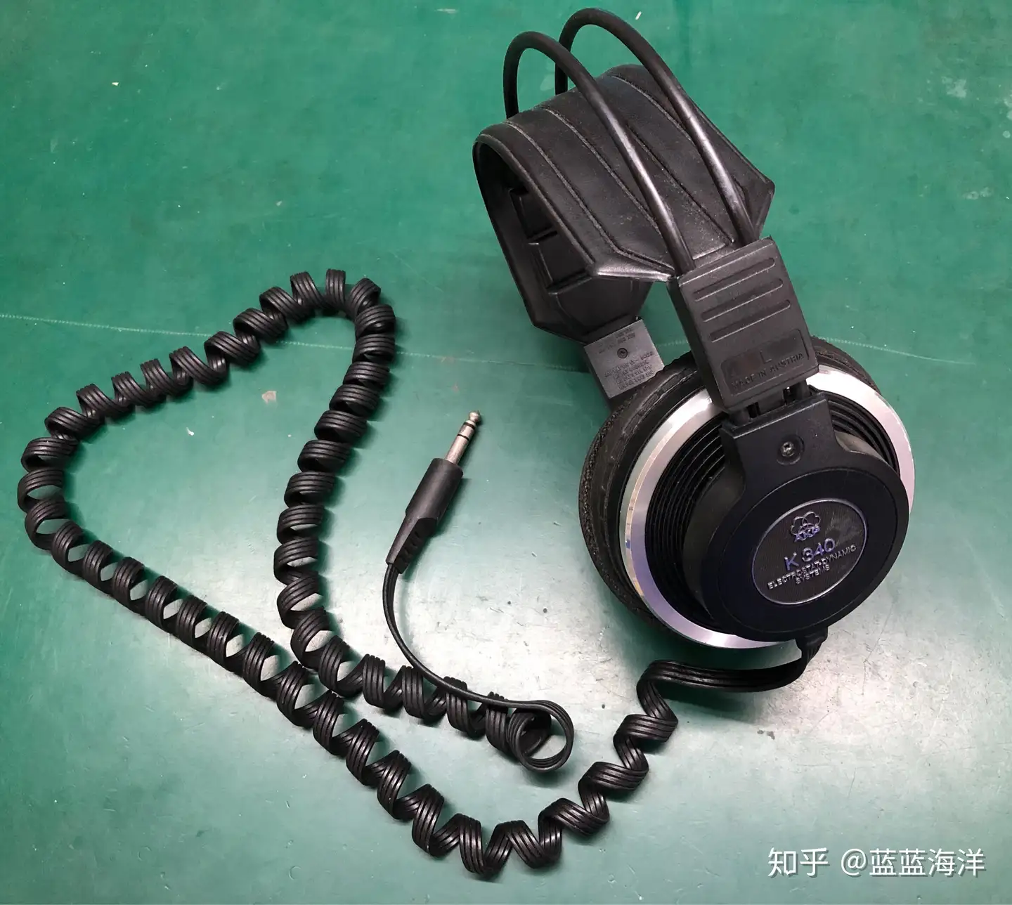 7单元头戴？聊聊AKG 经典黑科技耳机K340，动圈+驻极体静电+被动振膜- 知乎