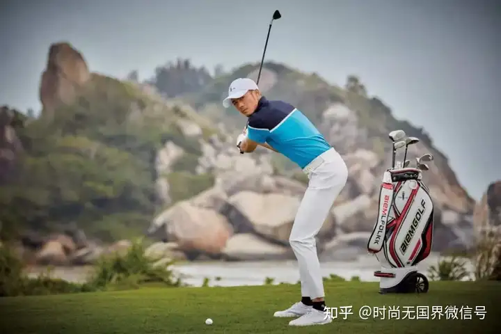 时尚速报 I 中免集团成全球最大旅游零售商；Valentino首个彩妆系列于5月上市；Bally第一季度中国市场营收大涨43%；(图7)