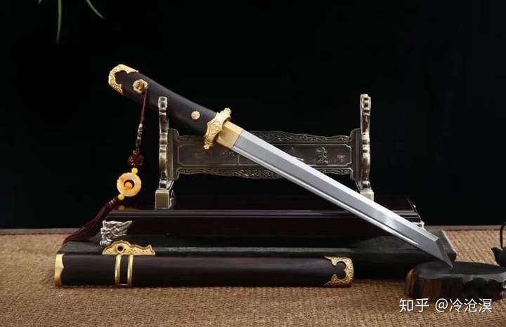 在网上想买一把好短刃 有什么好的推荐呢?