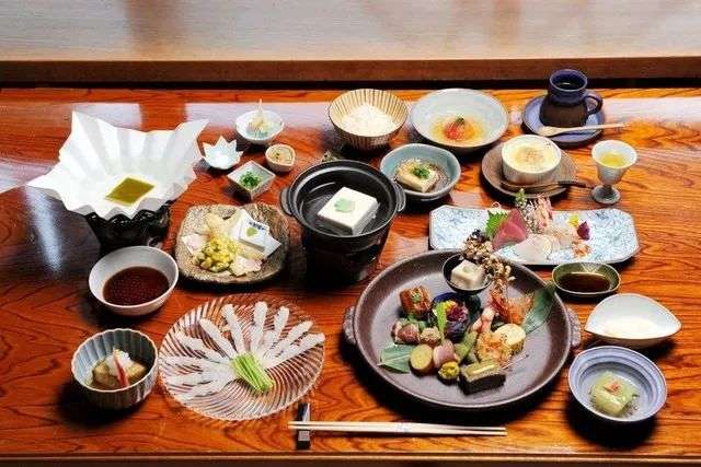 到底什么是 怀石料理 日本料理中最高等级的盛宴 知乎