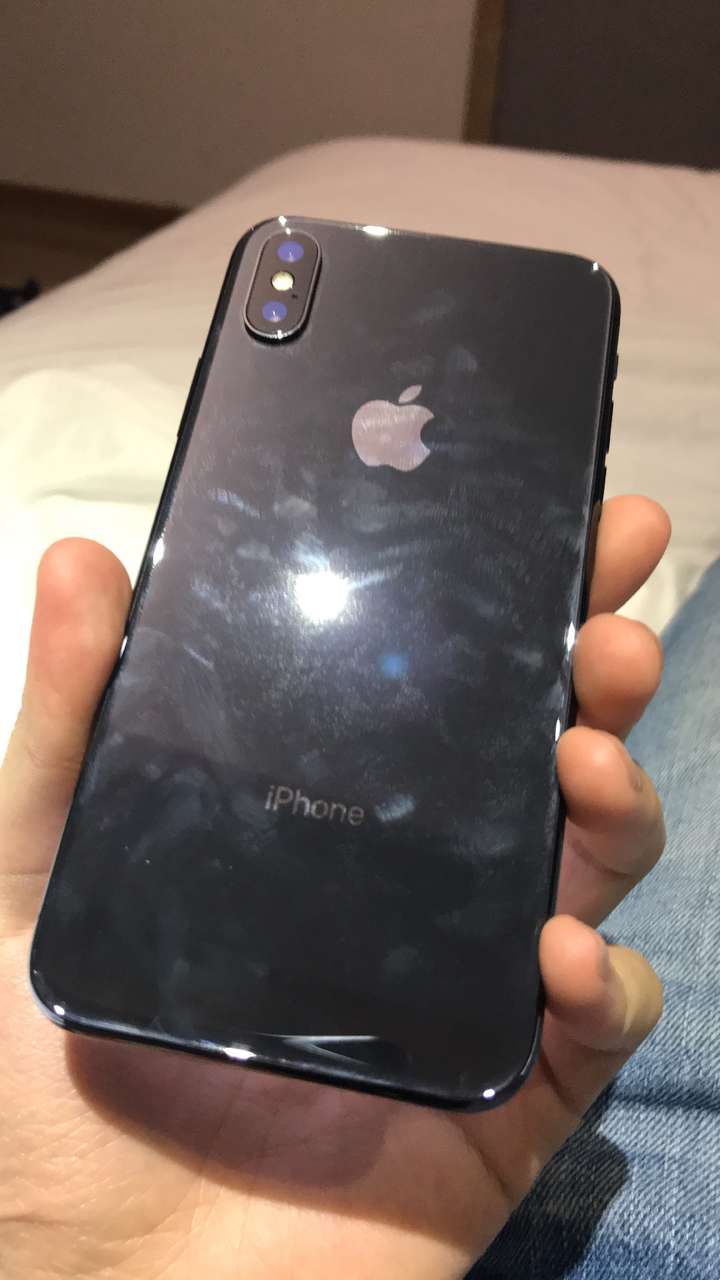 iphone x两款颜色选择哪一款好?