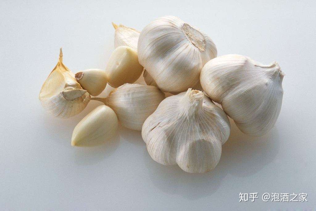 用大蒜泡酒真的能益肾 大蒜泡酒配方大全推荐 知乎