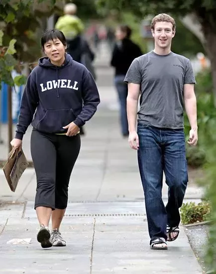 %title插图%num 扎克伯格那么有钱为什么还找一个相貌很平庸的女人做老婆?