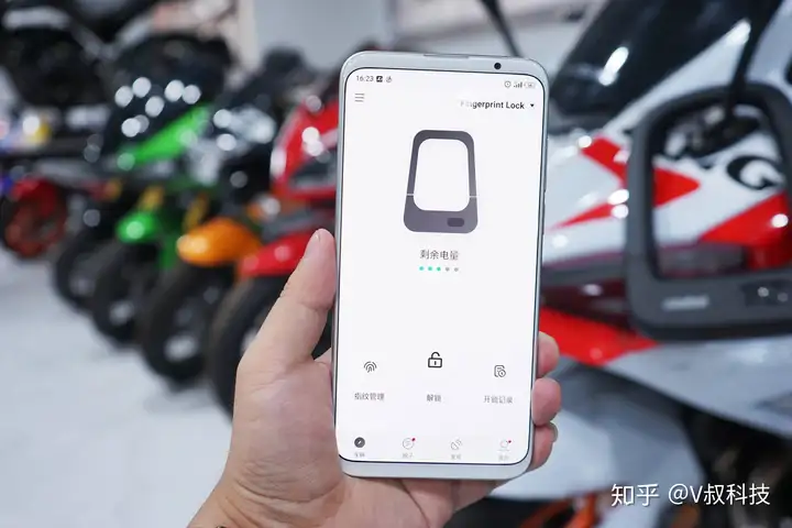 偷车是不可能的，这辈子都不可能的！九号智能指纹锁只有我能开！