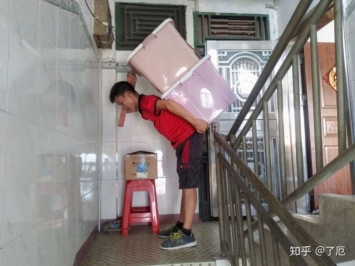 女生一个人怎么搬家