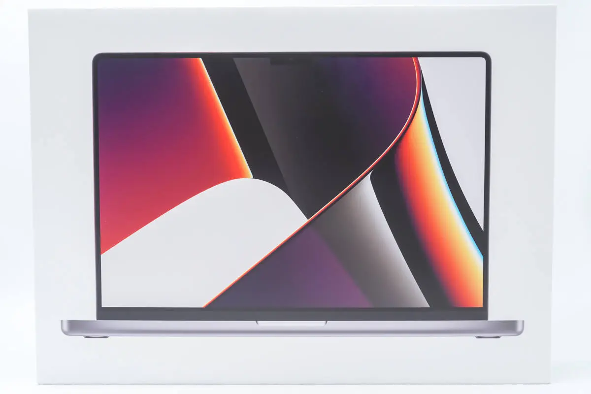新款MacBook Pro 16快充体验：PD快充电压提升到28V，配备苹果首款140W
