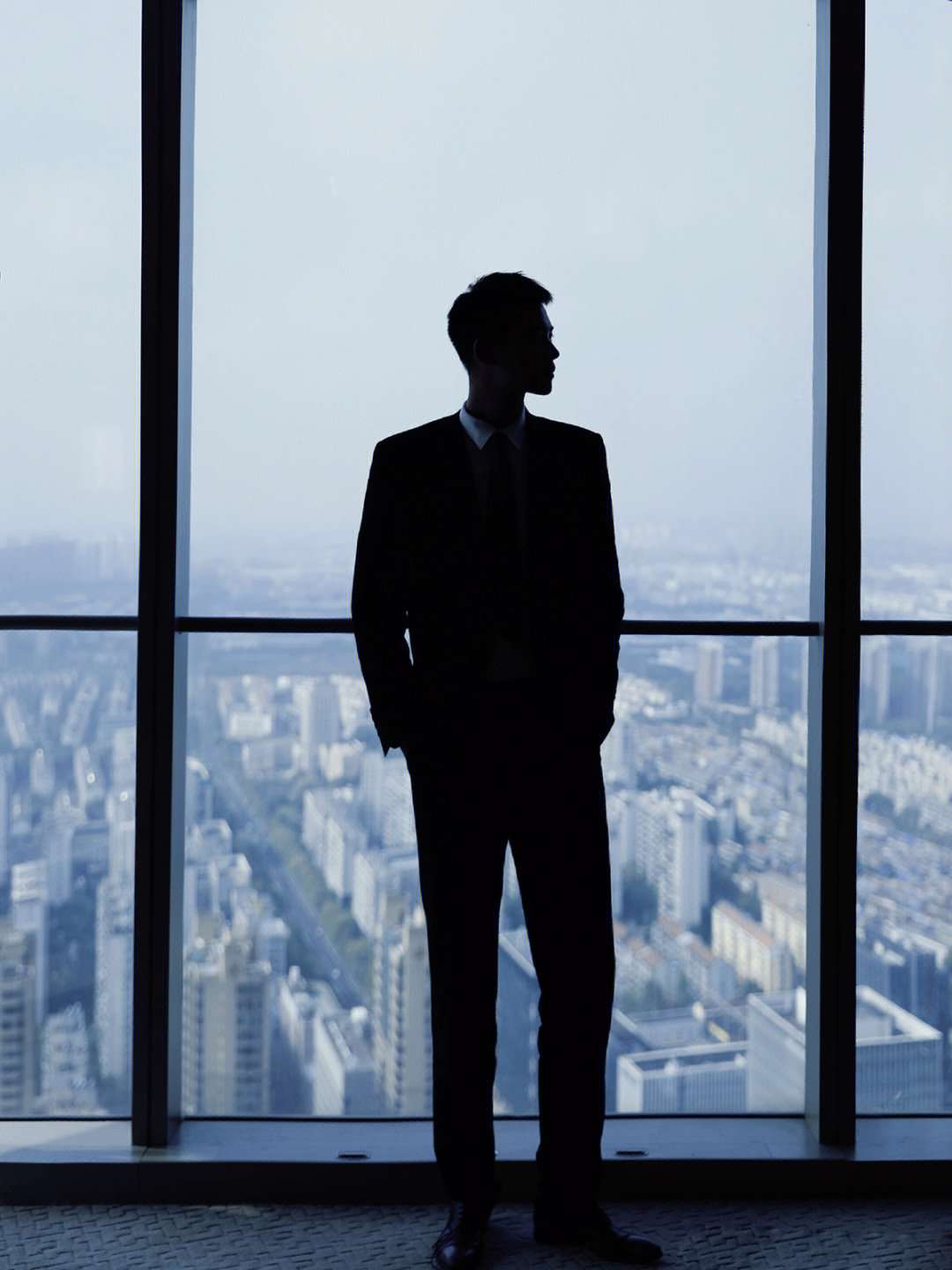 35岁小叔的回忆录 的想法: 谁来与我度过周末呢 #帅哥# #正装# #周末