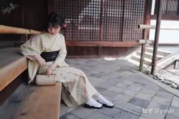 苏州和服事件，你认为女孩儿到底有没有错？错在哪了？