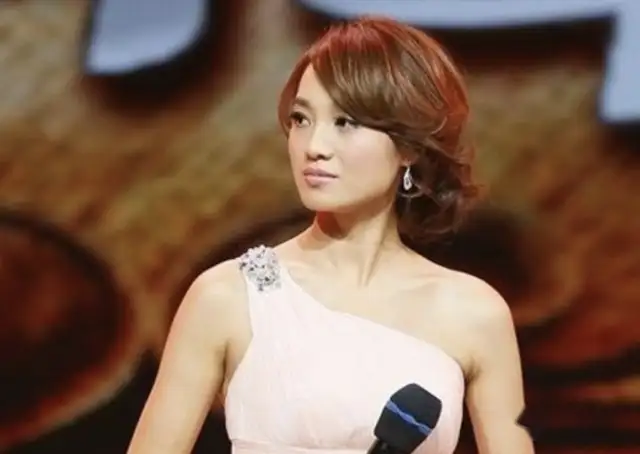 朱丹：离异后嫁给周一围，强忍泪水保住这个温暖的家