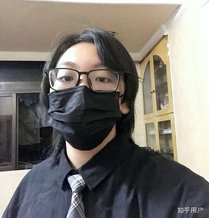 有点胖的女生可以剪狼尾吗?